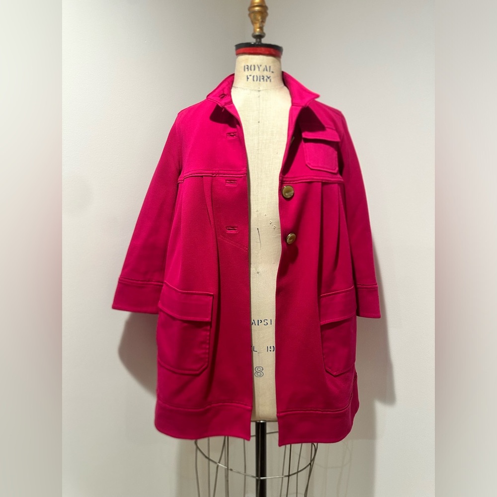 NWOT Diane Von Furstenberg oversized hot pink jacket size 4 perfect condition